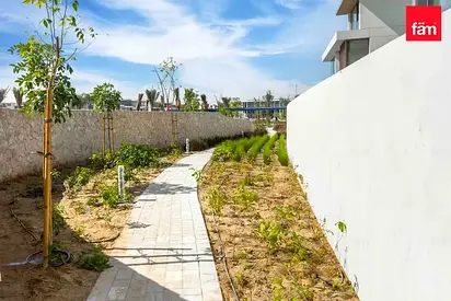 Corner Unit | G+2 Single Row | Ready To Move