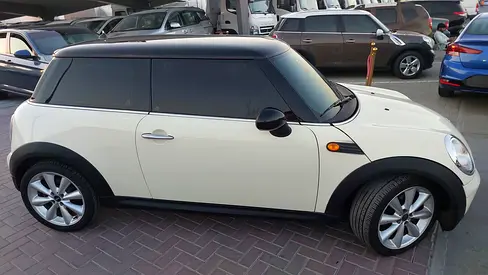 2011 MINI COOPER photo 4