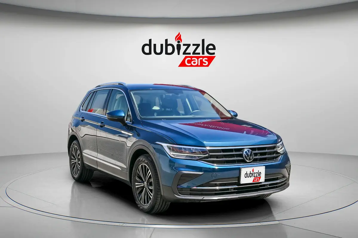 Volkswagen Tiguan 2023 — photo 1 of 14