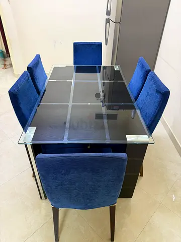 Dining Table With 6 Chairs For Sales