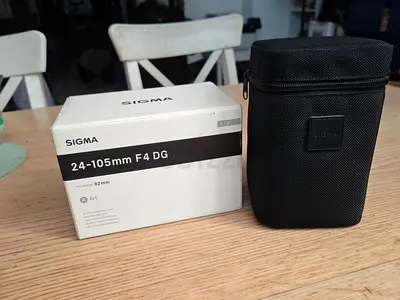 Sigma 24-105mm F4 DG for Nikon (Art) Lens with Case - Great Condition