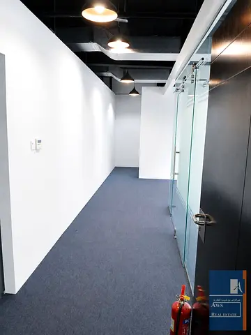 Spacious Office Available on Prime Sheikh Zayed Road