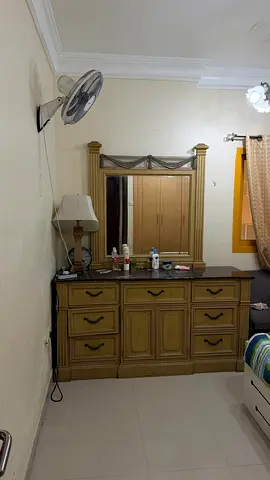Super heavy imported dressing table and drawers