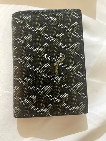 goyard wallet