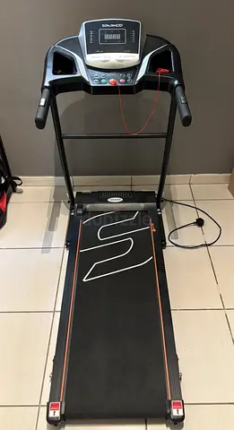 Foldable treadmill – compact home running/walking machine