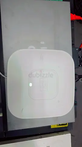 Cisco Used Wall/Ceiling Wireless Access Point - Good Working Condition big qty available 3702i and 2