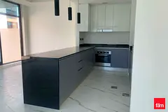OPEN FOR OFFERS/ MULTIPLE OPTION / END UNIT