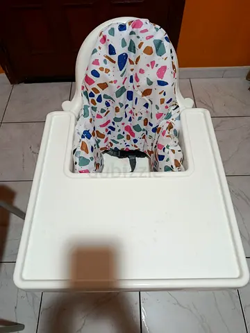 White Baby High Chair with Colorful Removable Cushion also 2 new diaper bags having size no 5, 32 no