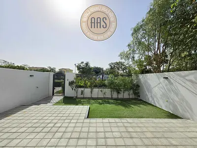 4 Cheque Payment Pool And Park Facing 3Bed Townhouse Villa For Rent in La Rosa Villanova