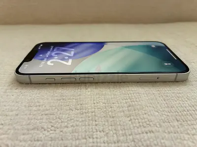 iPhone 16e Clean UAE Version valid warranty