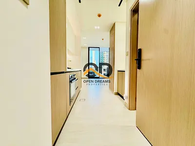 Stylish Semi-Furnished Studio | Smart Home with Alexa | Street View