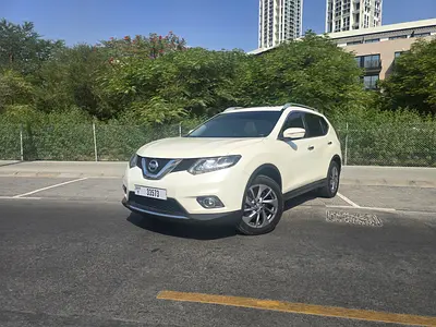Nissan X-Trail 2017 SL | GCC Specs | Panoramic Roof | Leather Seats