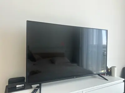 50 inch LED Flat Screen TV - Good Working Condition