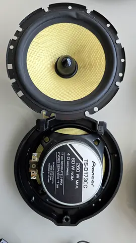 Pioneer TS-D1730C 17cm 2-way Car Speakers (Pair) - Good Working Condition