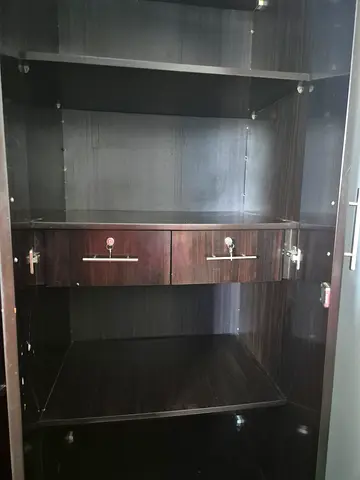6 door wardrobe