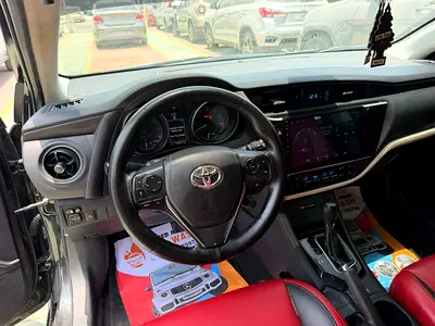 2018 Toyota COROLLA 缩略图 8