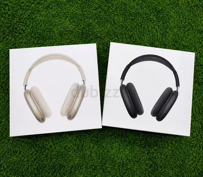 Brand New AirPods Max USB C Latest Starlight and Midnight