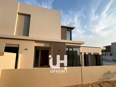vastu internal unit single row next to corner unit only serous buyers pls
