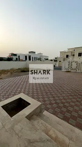 للإيجار السنوى فيلا 4 غرف نوم بمنطقه الرقايب بعجمان