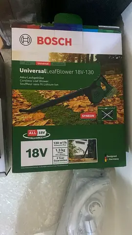 Bosch Universal Leaf Blower 18V - Cordless, Lightly Used + 2 battery sets brand new