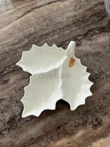 All together White Ceramic Leaf Trinket Dish / Decorative Bowl