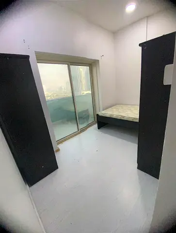 PARTITION AVAILABLE FOR RENT IN DIFC