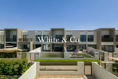 Spacious Unit | Landscaped | Vacant Now
