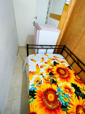 PARTITION ROOM FOR RENT