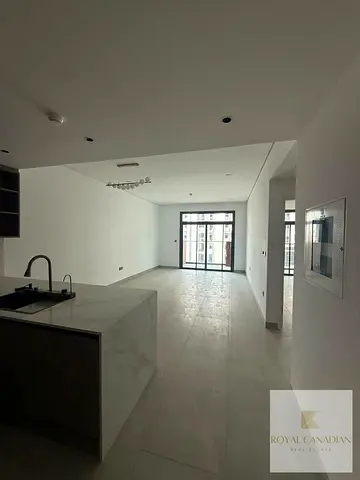 1BR Apartment | Downtown City View | Pool & Gym Access