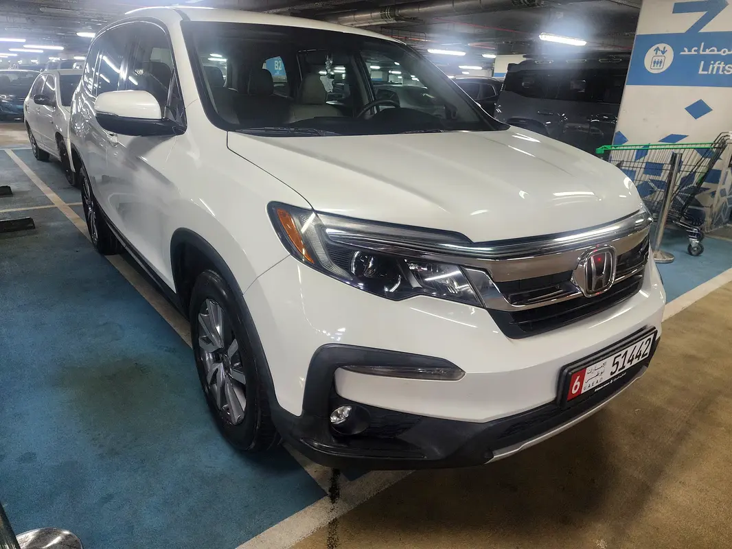Honda Pilot 2022 — photo 1 of 16
