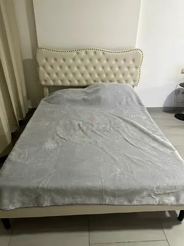 Queen size Bed with mattress for sale