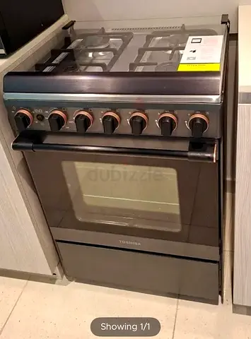 Toshiba Freestanding Gas Cooker 60x60 with Oven - very Good Condition
