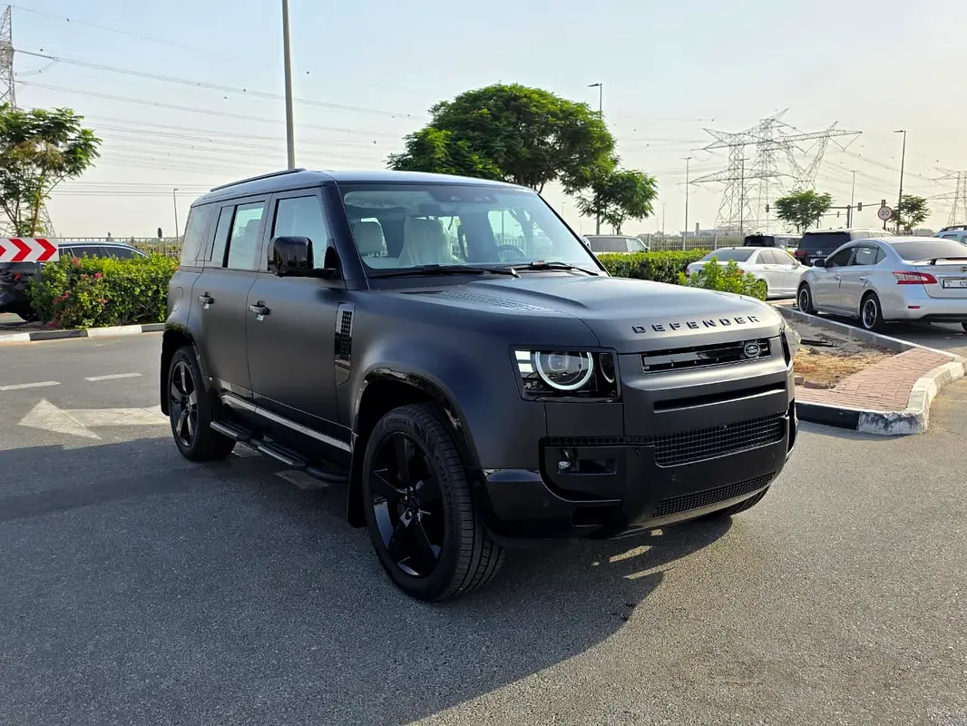 Land Rover Defender 2026