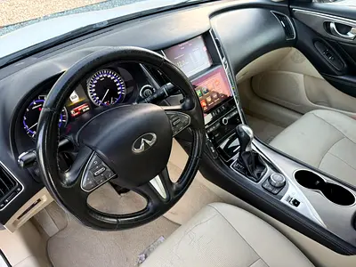 صورة 14 لـ 2017 Infiniti Q50
