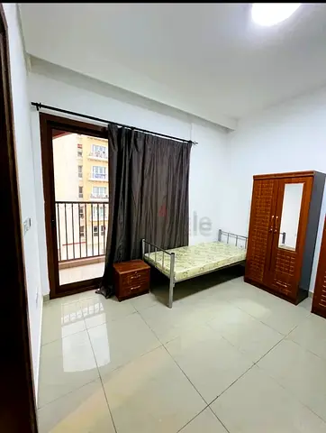 MASTER ROOM AVAILABLE FOR INDAIN EXECUTIVE IN CBD BUILDING