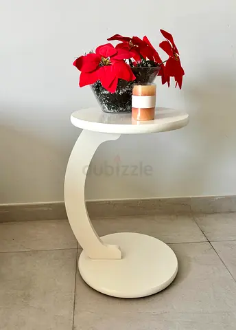 Round Side Table for Sale – 30 AED | Majan