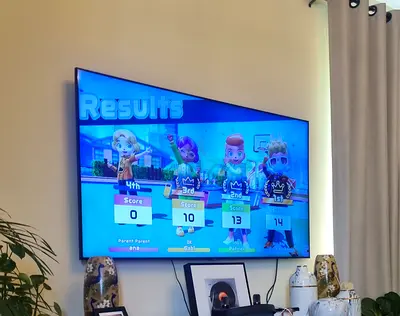 Samsung 65 inches TV 65TU8000 Model