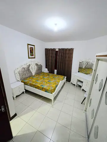 Furnished Master bedroom for Couple or Executive
