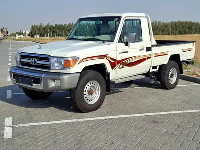 Toyota Land Cruiser 70 Series LC 76 70th Anniversary 2008 GCC Specs
