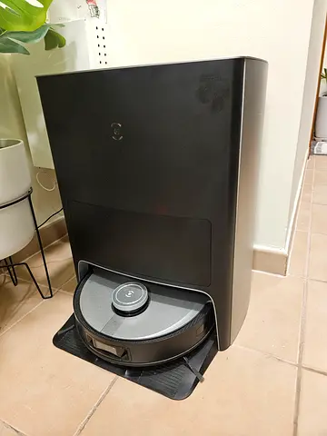 Ecovacs Deebot Omni X1