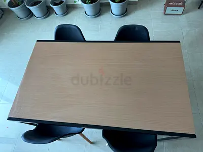 Dining table set
