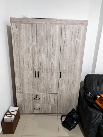 3 door wardrobe for sale - moving out
