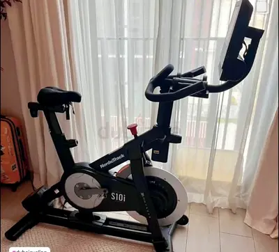 NordicTrack S10i Indoor Exercise Bike - Excellent Condition