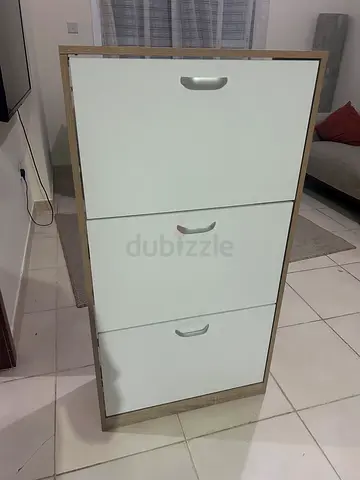 Shoe Cabinet / Shoe Rack