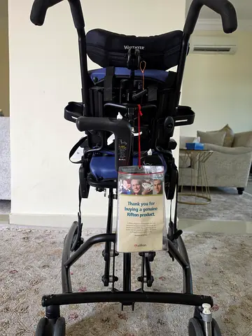 Lightweight foldable baby stroller/pram in good condition