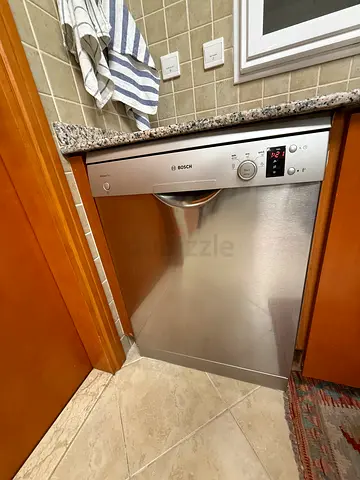Bosch SilencePlus Dishwasher – SMS50D08GC | Stainless Steel