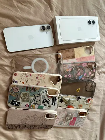 IPHONE 16 PLUS WHITE WITH WARRANTY