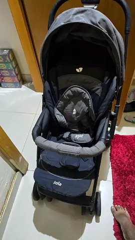 Joie Baby Stroller in Grey and Black