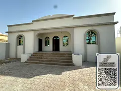 Villa for rent in Al Muwaihat 3, 4000 sq ft, 3 master bedrooms, living room and majlis, fully renova