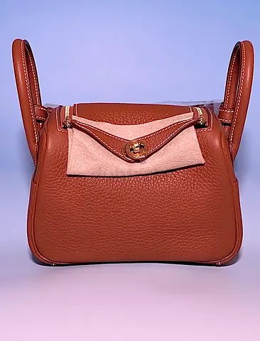 Authentic Hermès Mini Lindy Gold Clemence Leather – Brand New 2026  Brand new